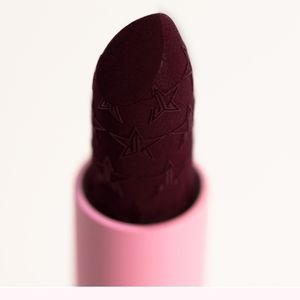 Velvet Trap Lipstick- Midevil Kiss